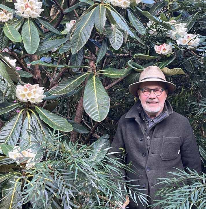 Gérard Jean et Rhododendron sinogrande_botaniques2026